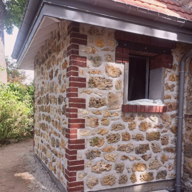 Extension et surélévation de maison à Beauchamp